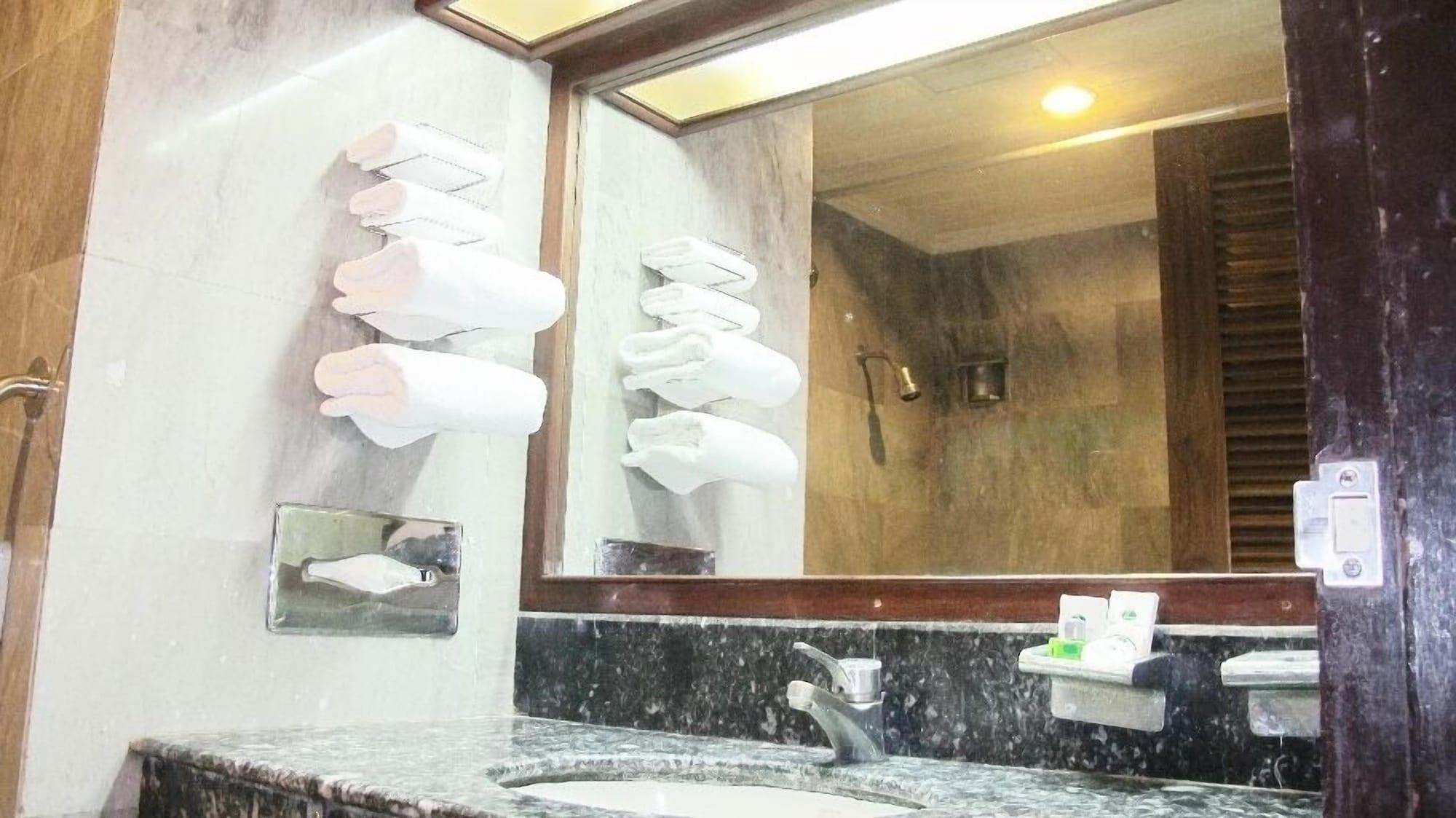Lee Gardens Hotel Hat Yai Exterior foto