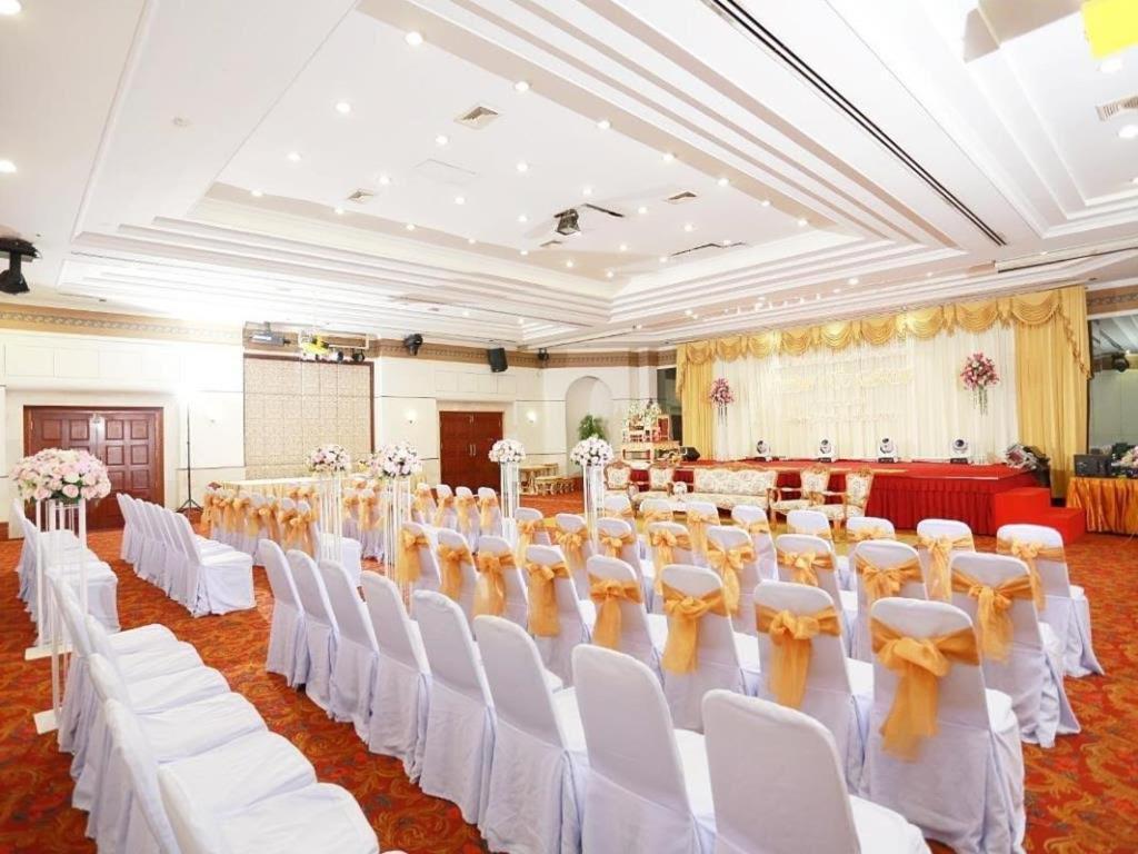 Lee Gardens Hotel Hat Yai Exterior foto